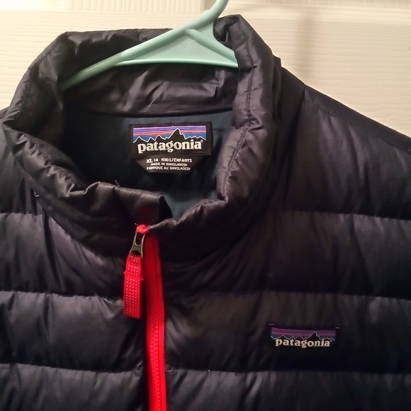 Patagonia puffer jacket - Picture 3 of 3